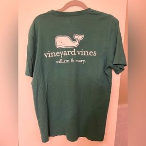 Vineyard vines William & Mary t shirt size medium